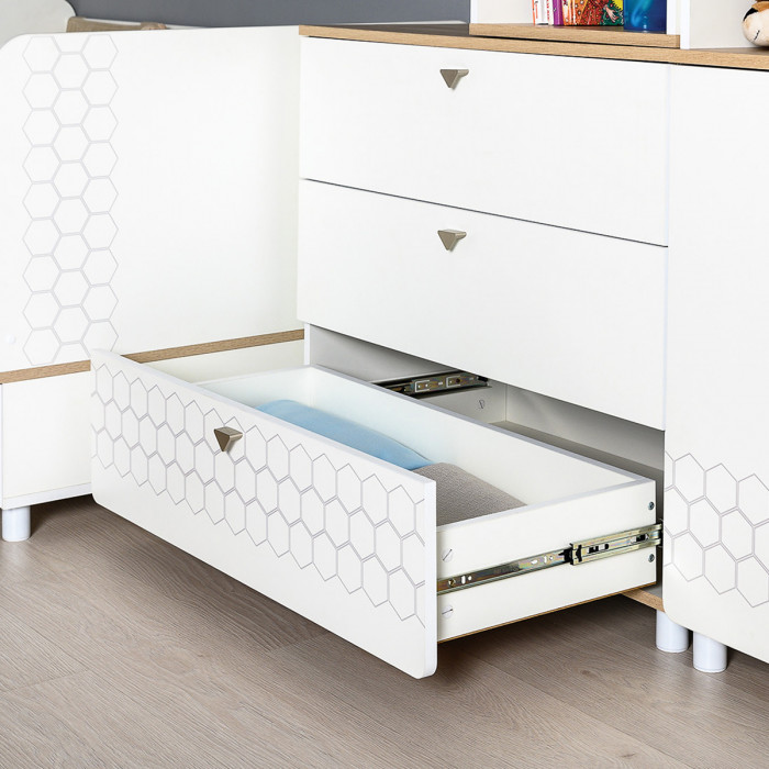 Эйп Детская № 6, цвет белый/дуб белый, сп. м. 800х1600 мм., б/м, основание есть, максимальная нагрузка 80 кг., рекомендуемая высота матраса 120 мм.