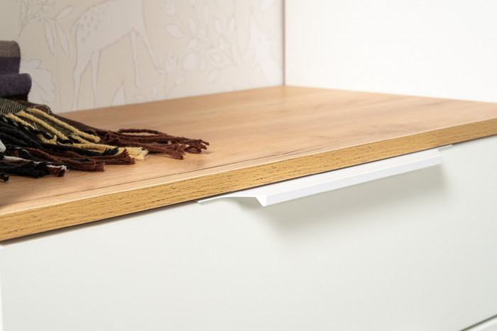 Октава Прихожая 39, цвет белый шагрень/дуб крафт золотой/фасады МДФ белый шагрень, ШхГхВ 129,8х35,4х197 см., универсальная сборка