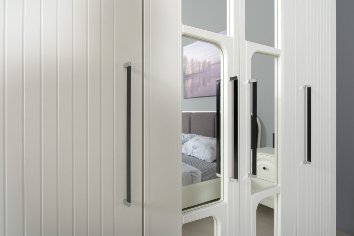 Валенсия Спальня № 31, ЛДСП белый шагрень/МДФ белый шагрень